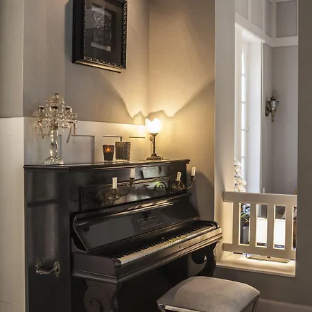 Le Chateau De En Gohelle 4*