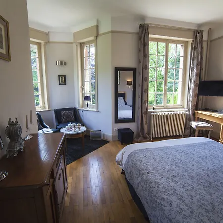 לינה וארוחת בוקר Le Chateau De En Gohelle Fresnoy-en-Gohelle