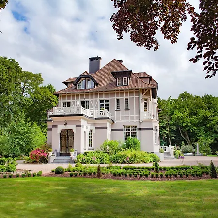 לינה וארוחת בוקר Le Chateau De En Gohelle