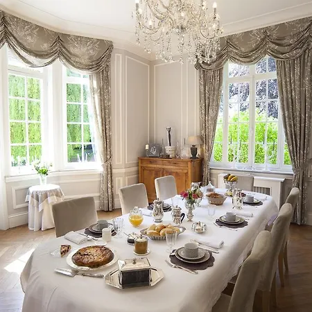 Le Chateau De En Gohelle